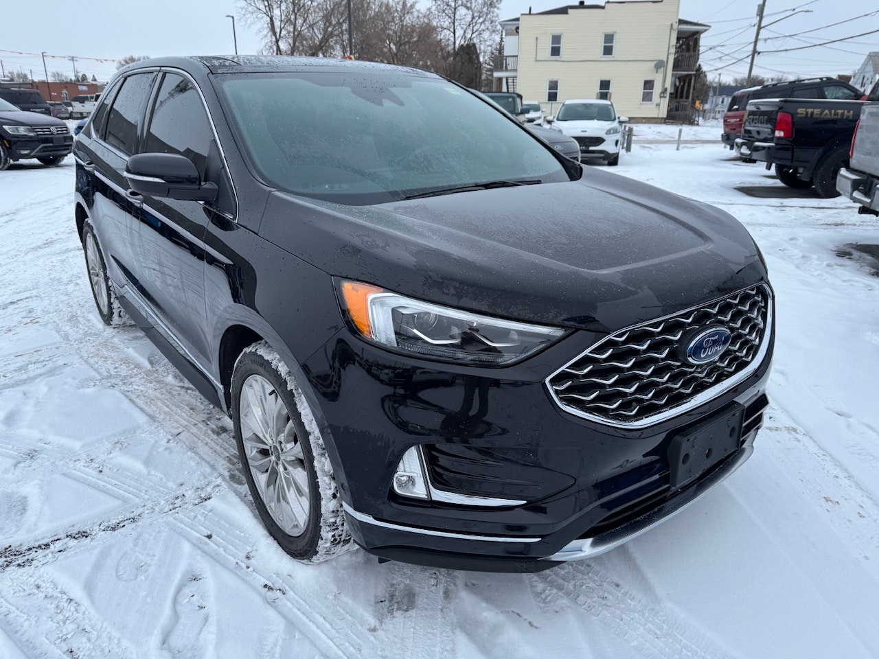 2022 Ford Edge Titanium (24731A) Main Image