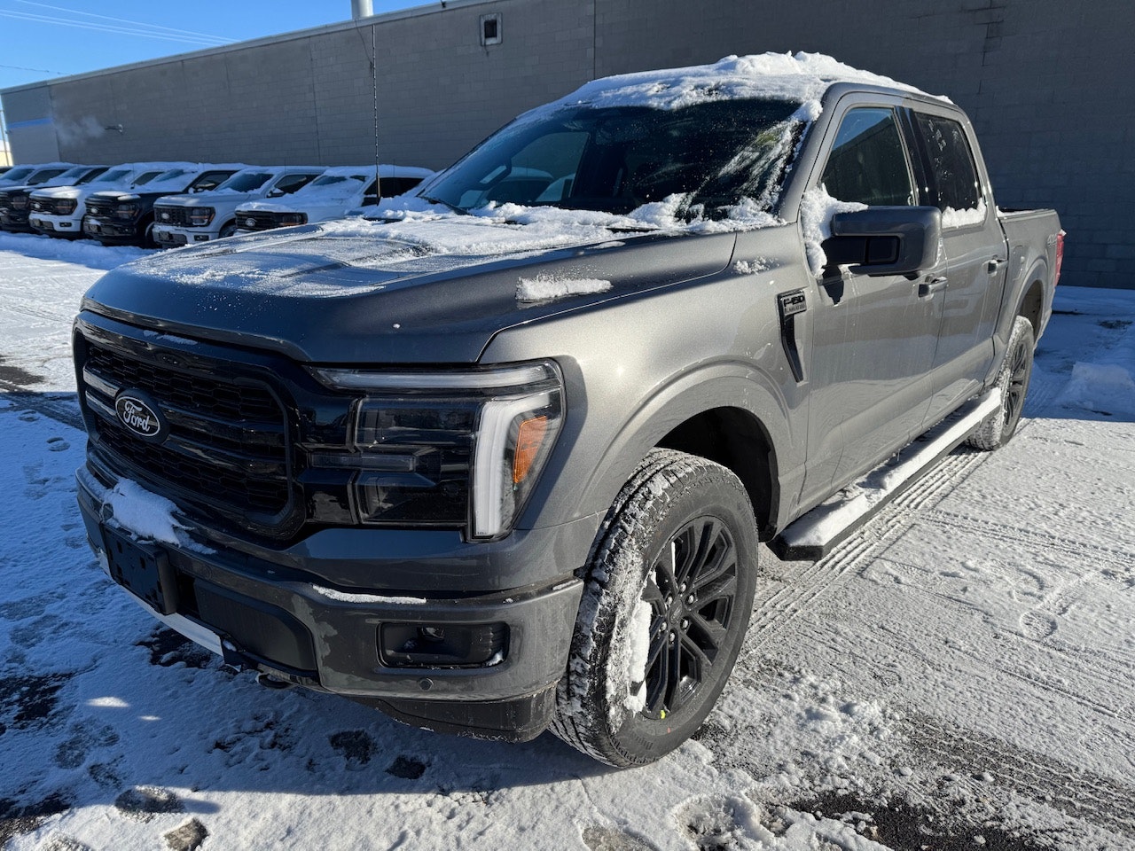 2025 Ford F-150 LARIAT (25051) Main Image