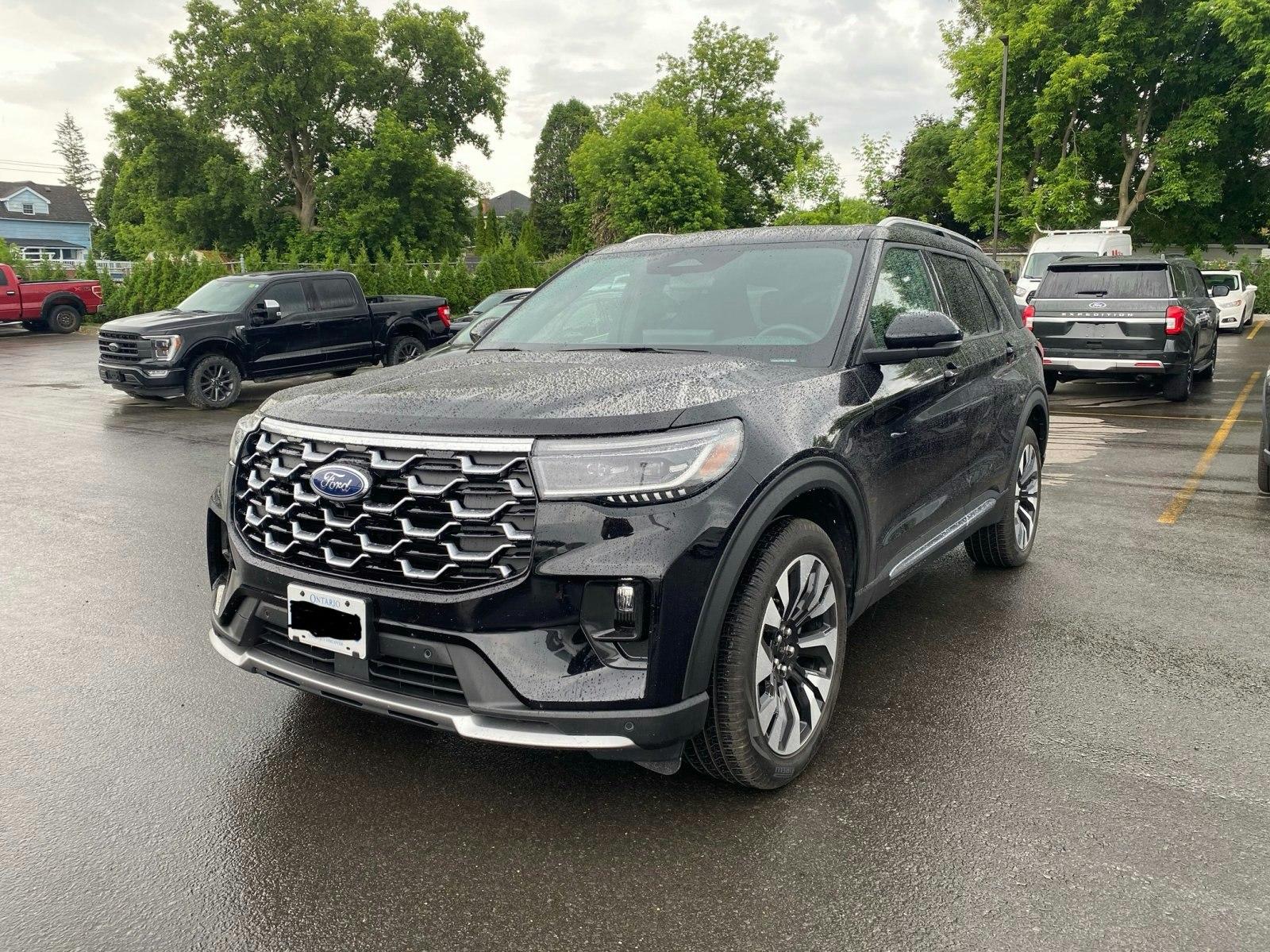 2025 Ford Explorer PLATINUM (25372) Main Image