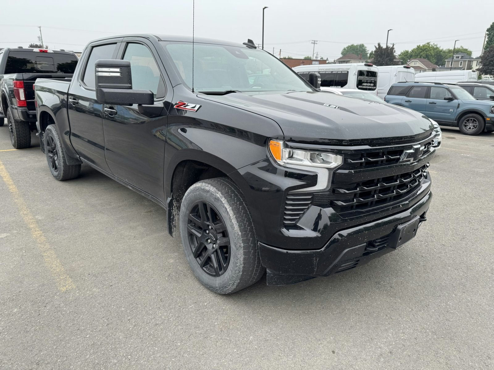 2022 Chevrolet Silverado 1500 RST (25246B) Main Image