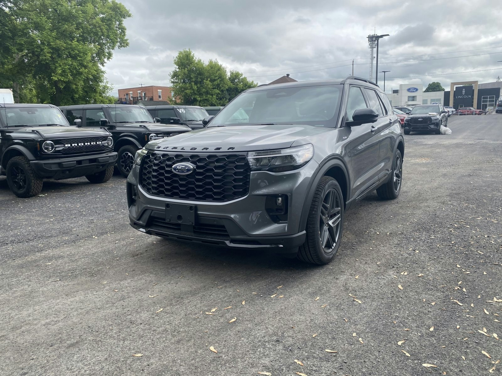 2025 Ford Explorer ST LINE (25458) Main Image