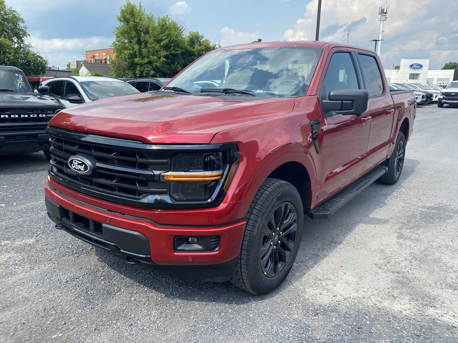 2025 Ford F-150 XLT (25525) Main Image