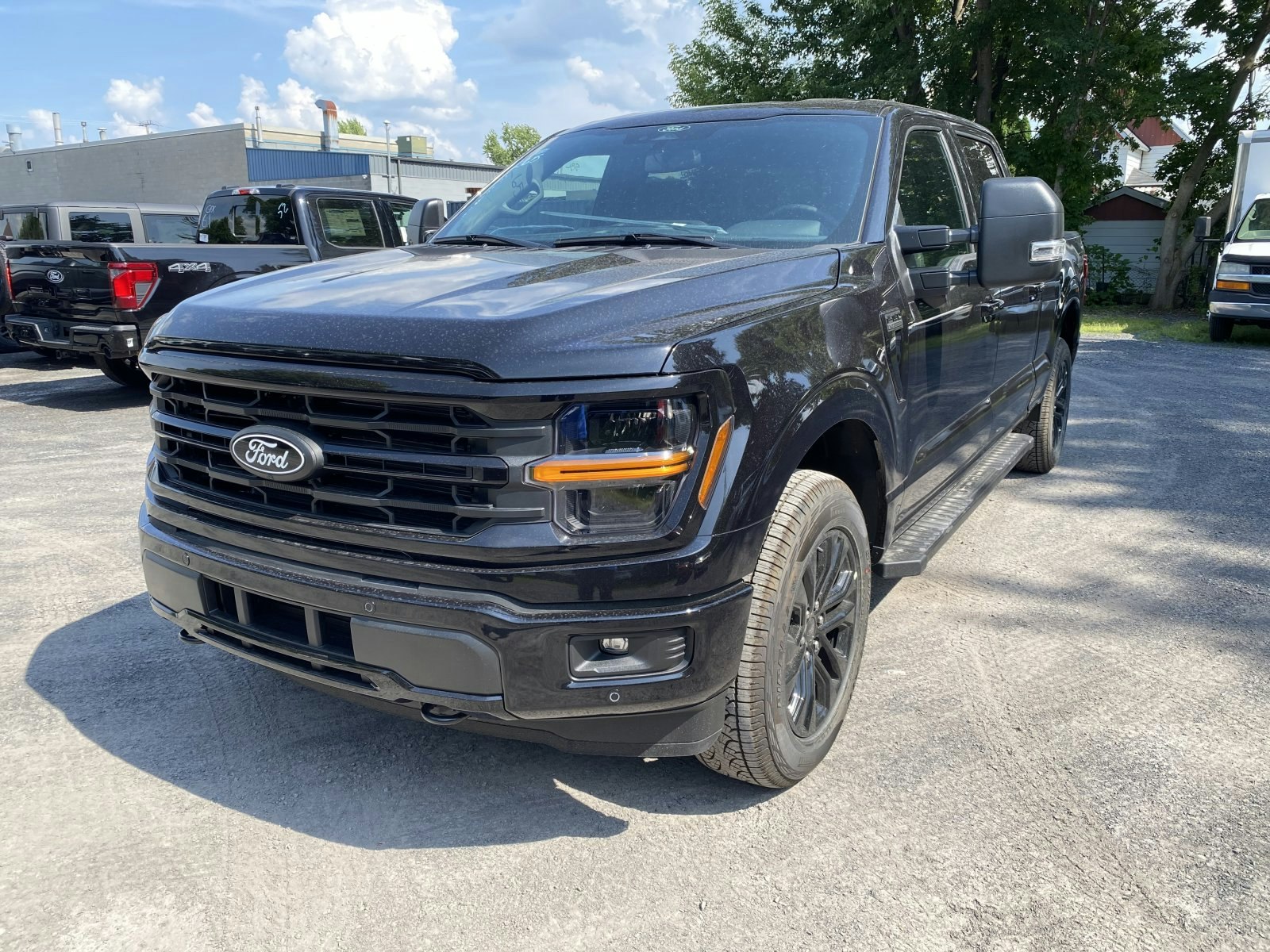 2025 Ford F-150 XLT (25500) Main Image