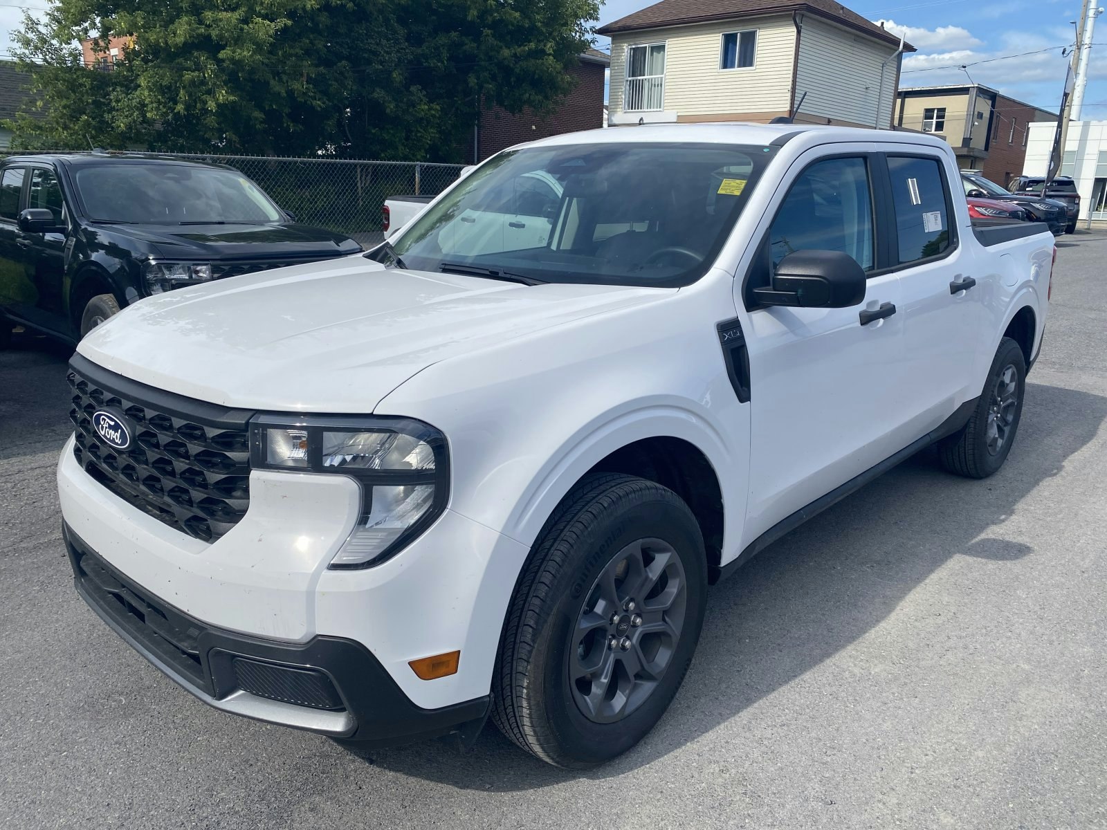 2025 Ford Maverick XLT (25565) Main Image