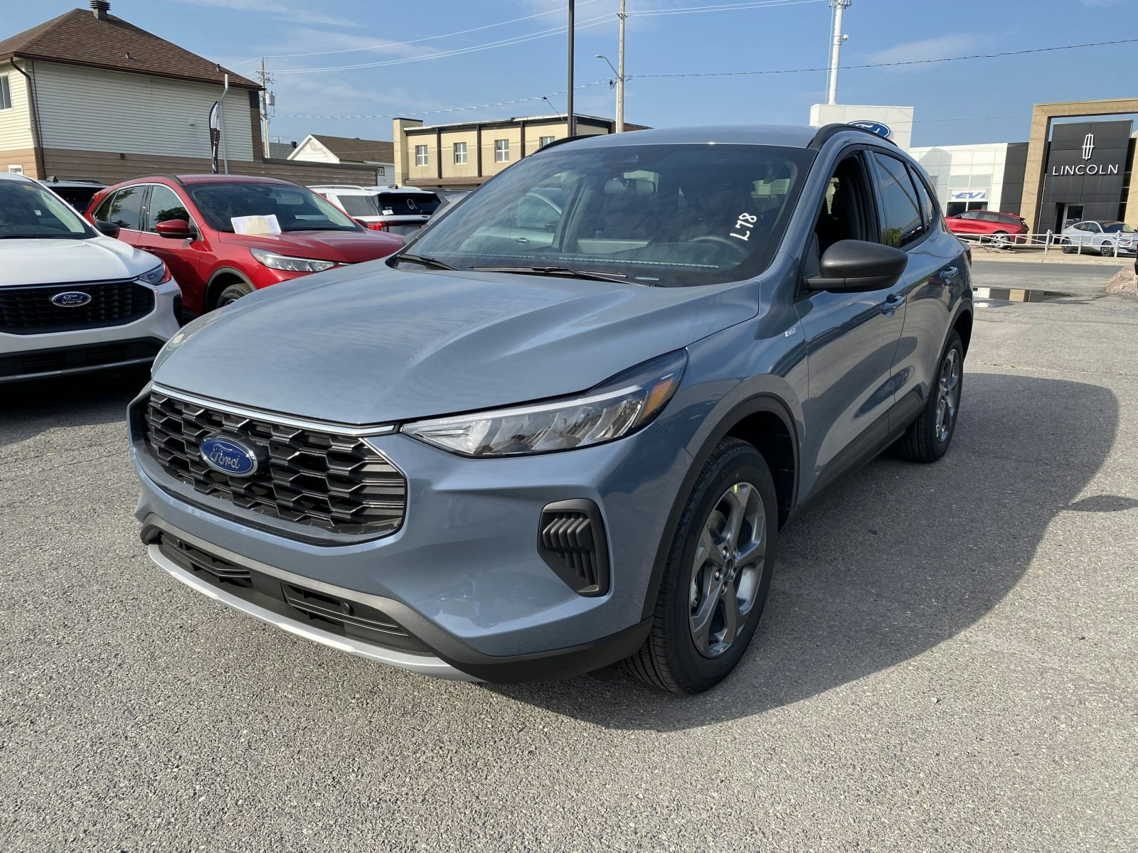 2025 Ford Escape ST LINE (25571) Main Image