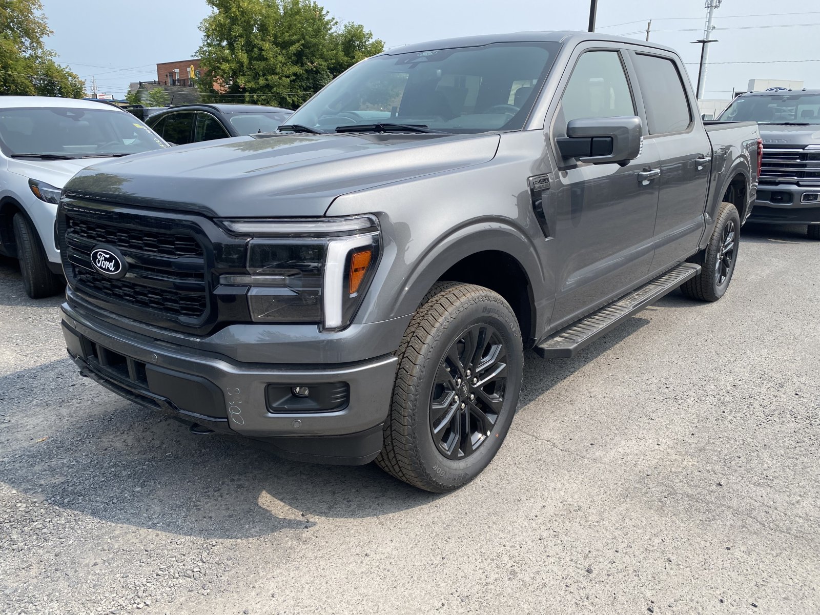 2025 Ford F-150 LARIAT 4WD SuperCrew 5.5' Box (25459) Main Image
