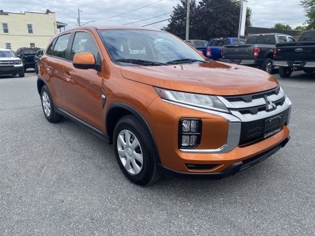 2024 Mitsubishi RVR ES