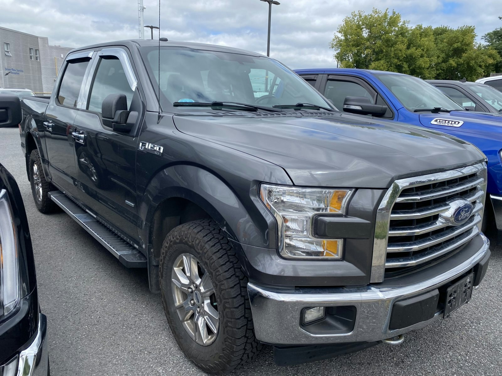 2017 Ford F-150 (25244A) Main Image
