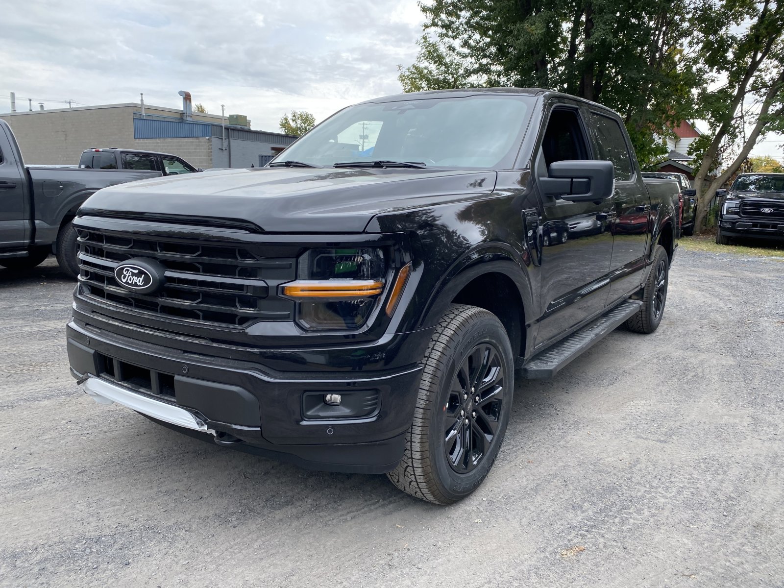 2025 Ford F-150 XLT (25628) Main Image