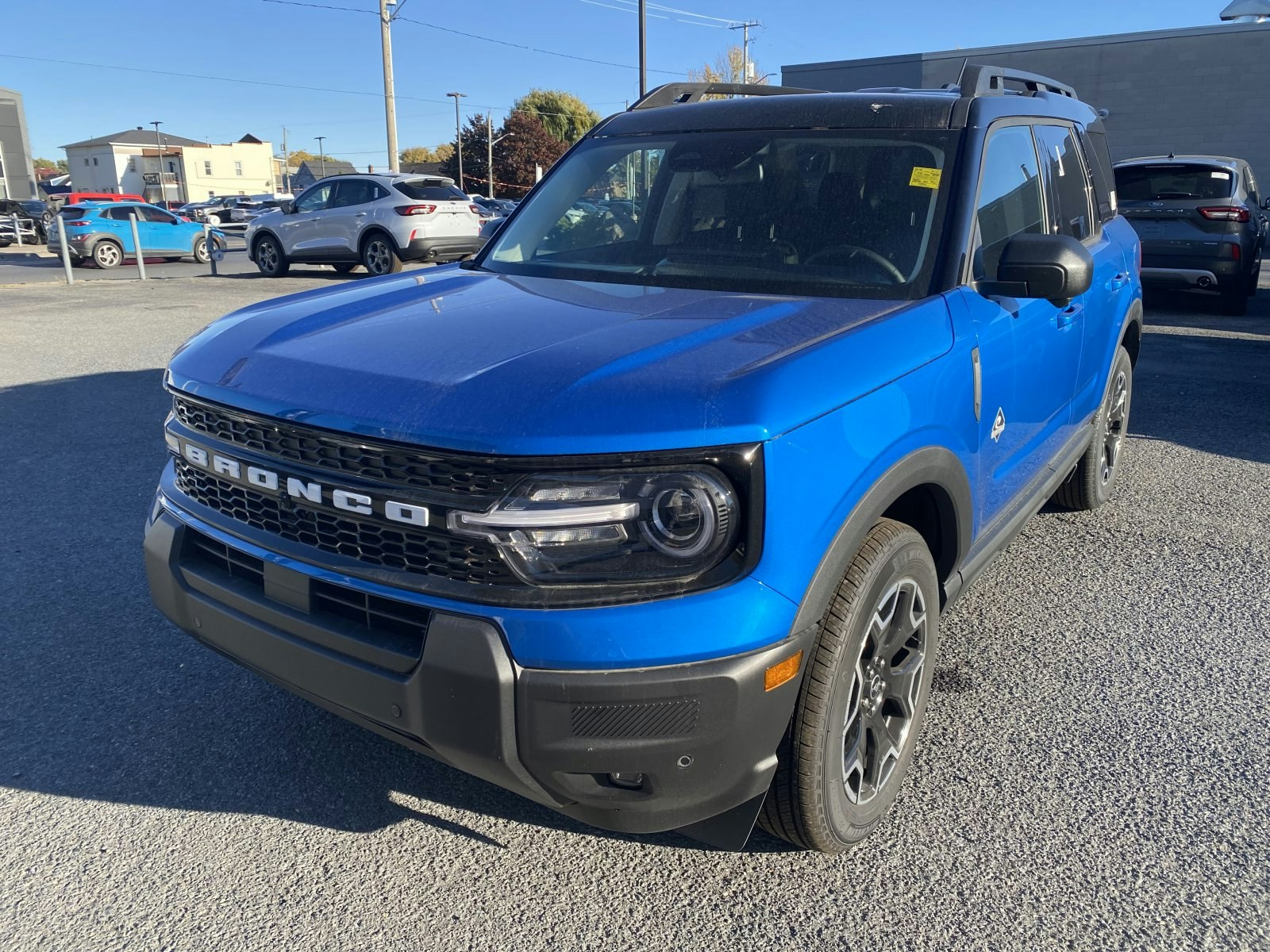 2025 Ford Bronco Sport Outer Banks (25748) Main Image