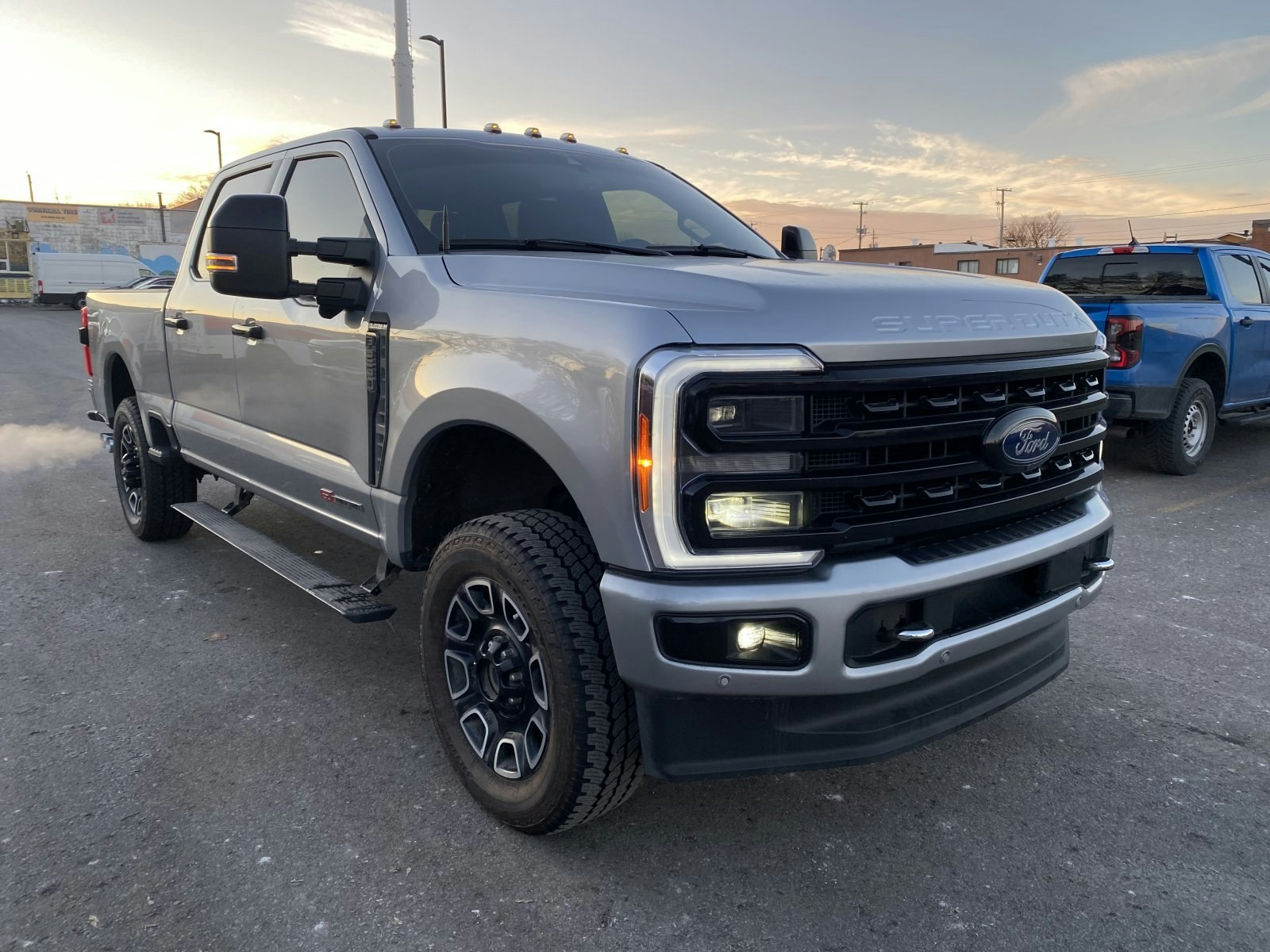 2023 Ford Super Duty F-250 SRW (25619A) Main Image