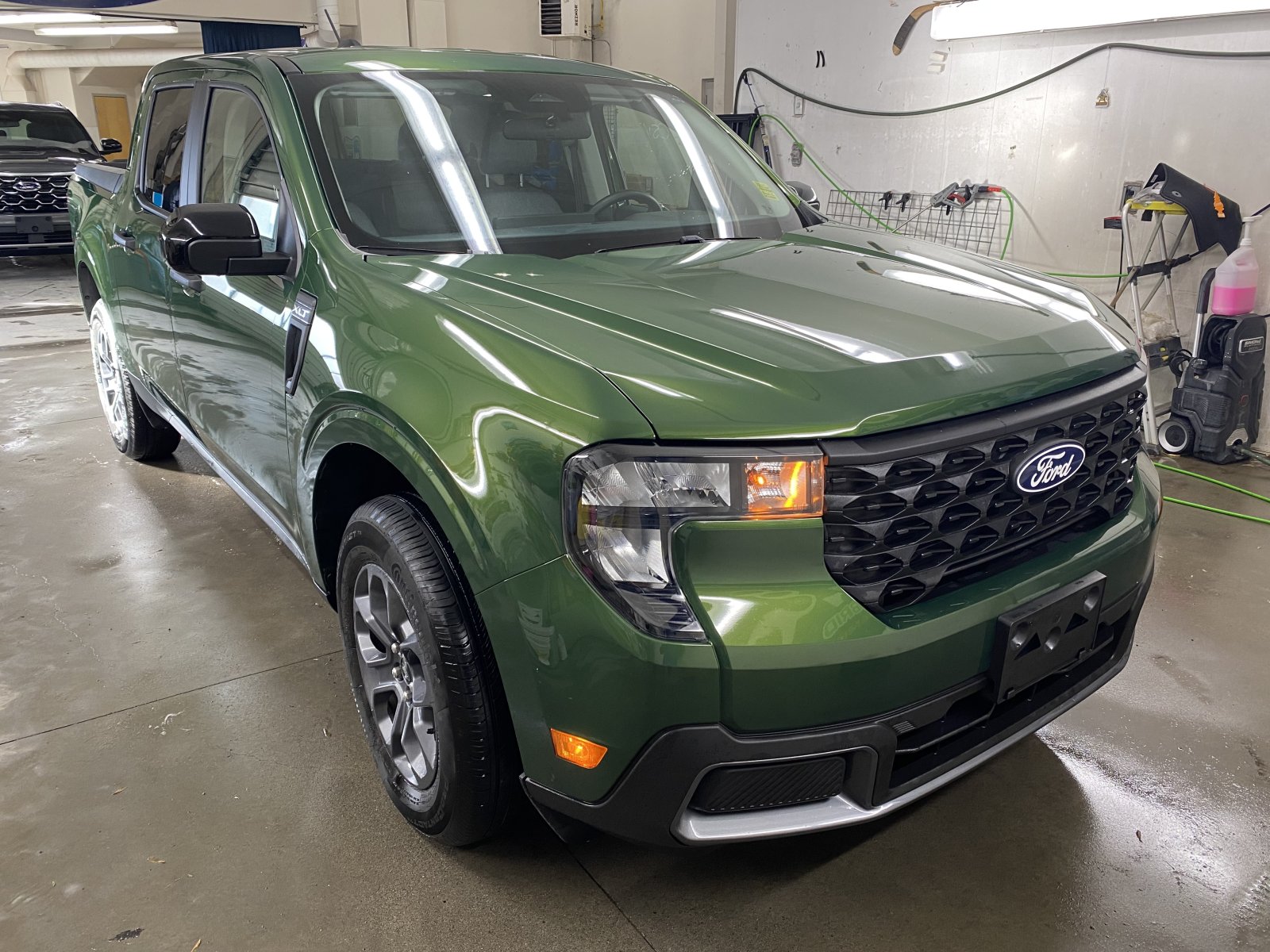 2025 Ford Maverick XLT (C041A) Main Image