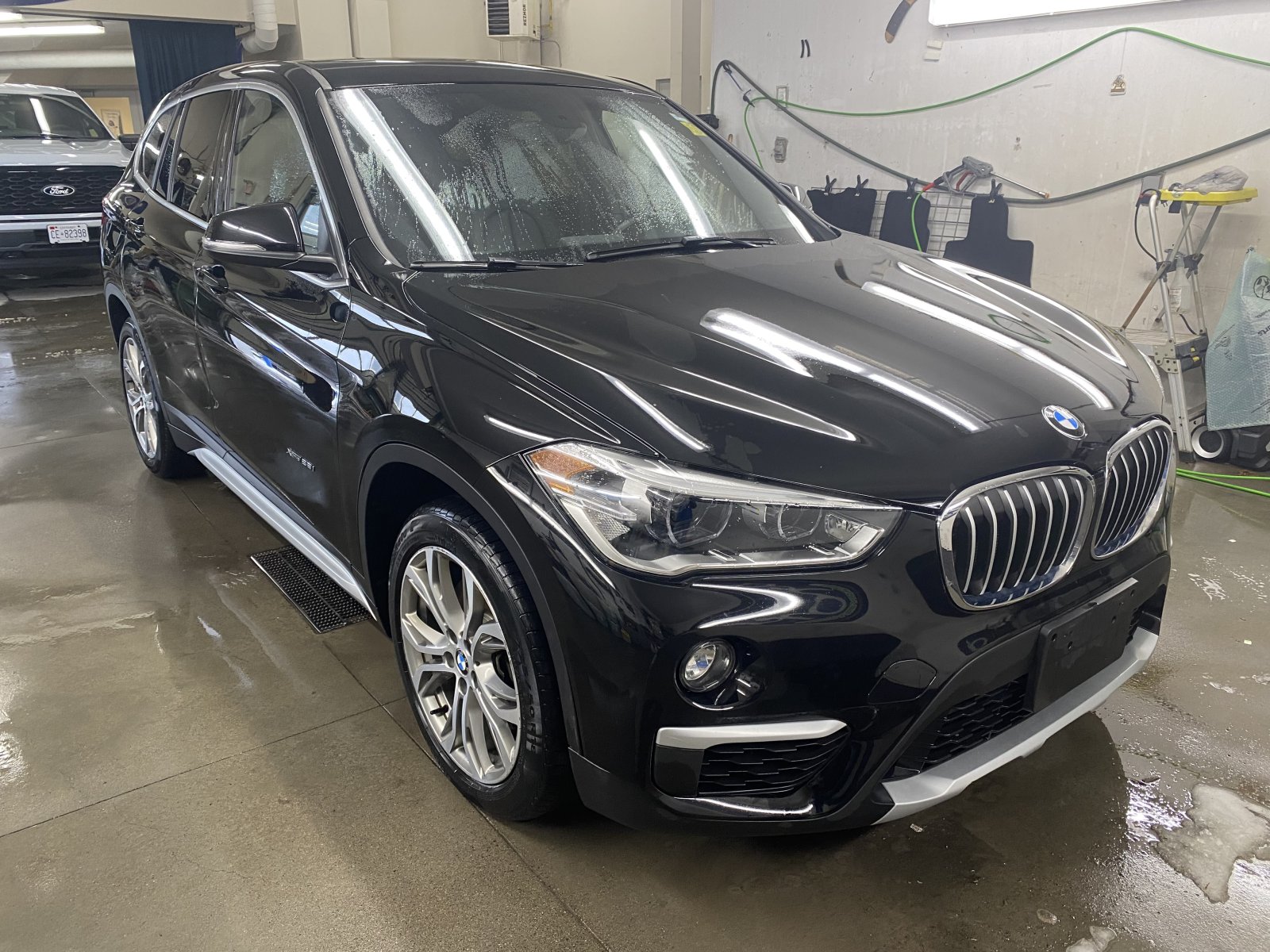 2018 BMW X1 XDRIVE28I (J1659A) Main Image