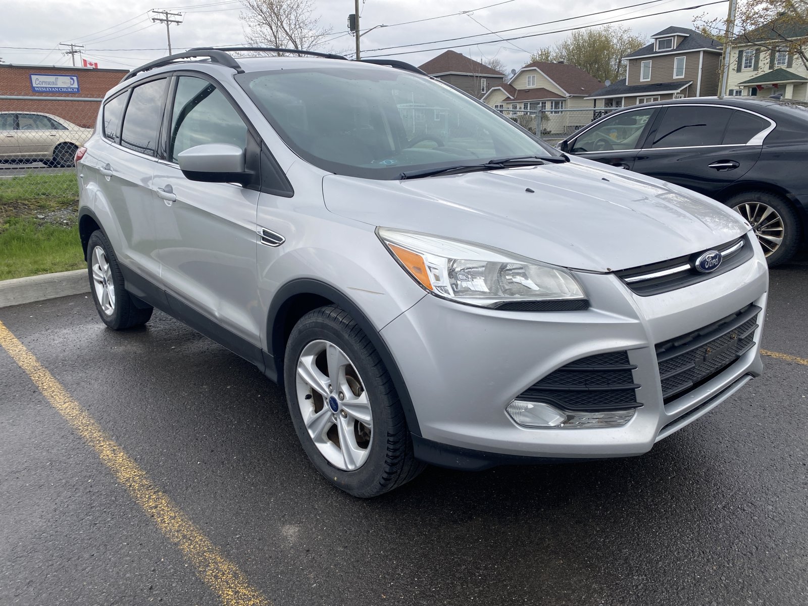 2015 Ford Escape SE (25325A) Main Image