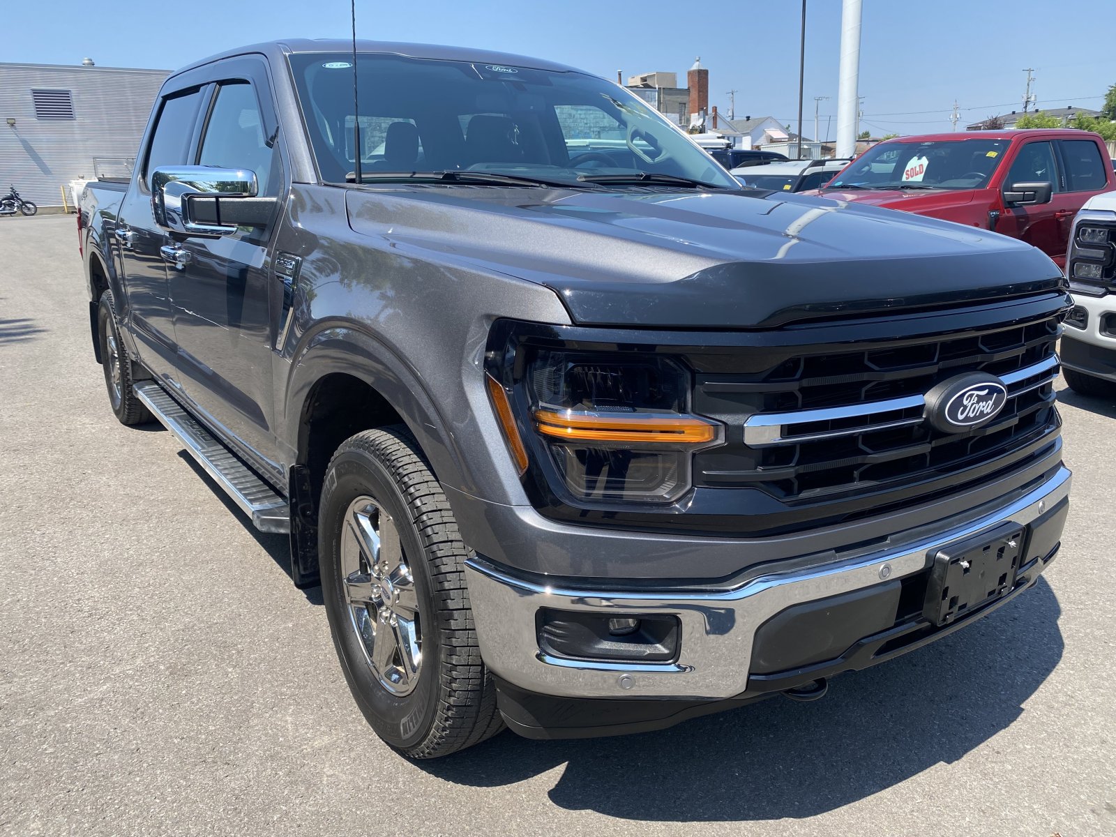 2024 Ford F-150 XLT (25564H) Main Image