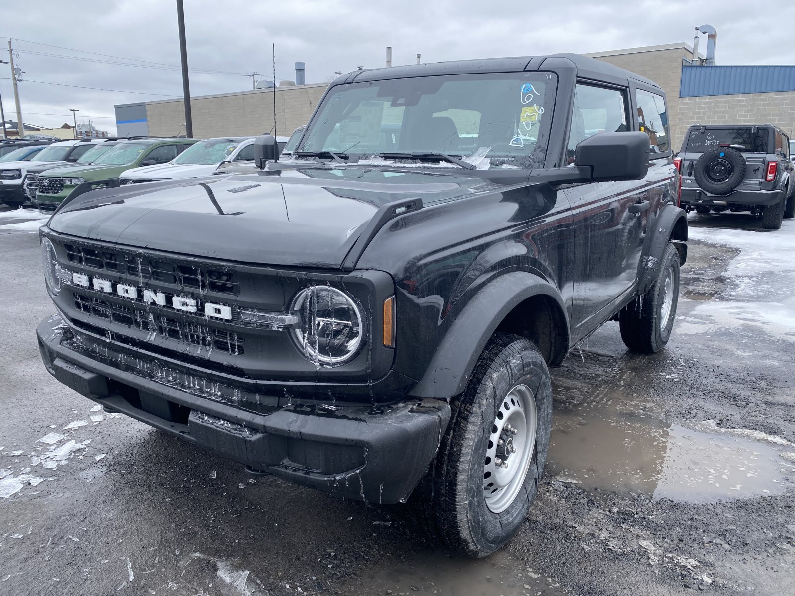 2026 Ford Bronco BASE (26098) Main Image