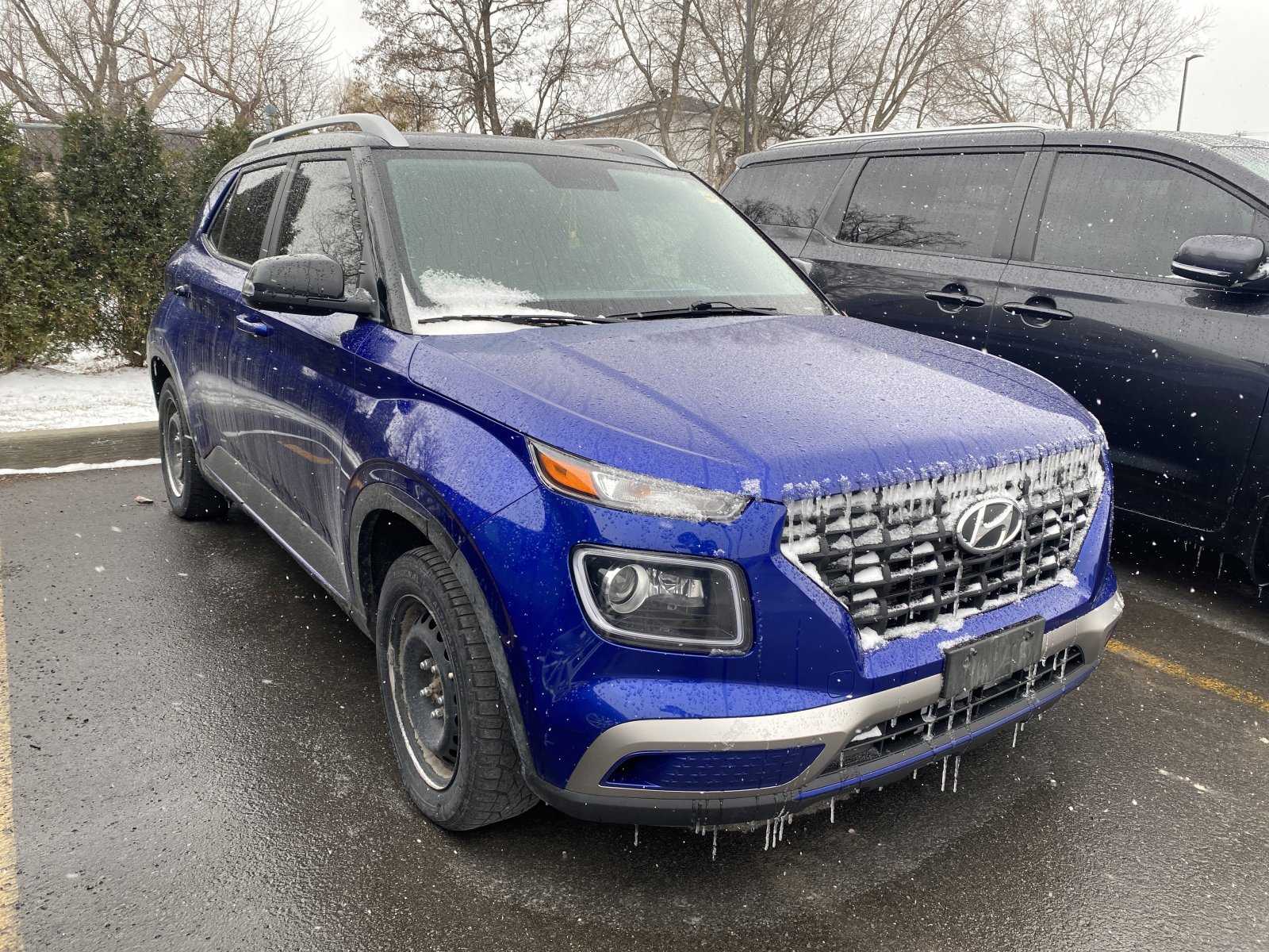 2022 Hyundai Venue Urban (25805A) Main Image