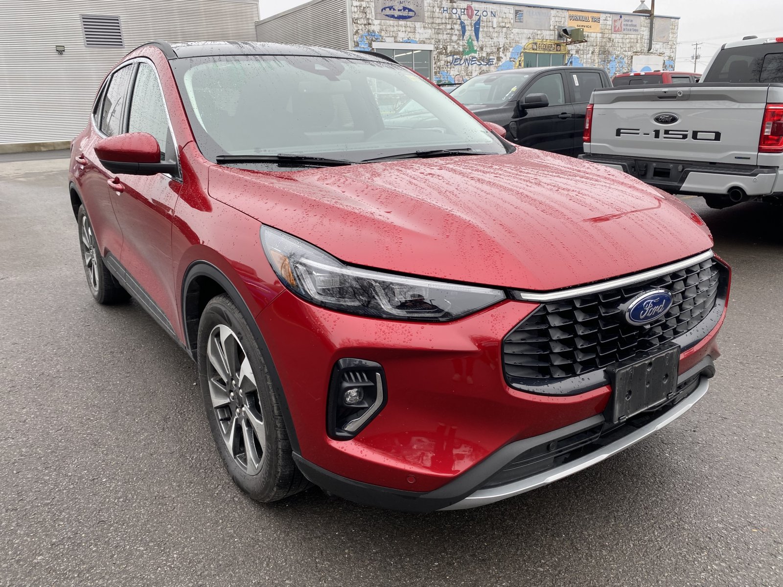 2023 Ford Escape Platinum (25689B) Main Image