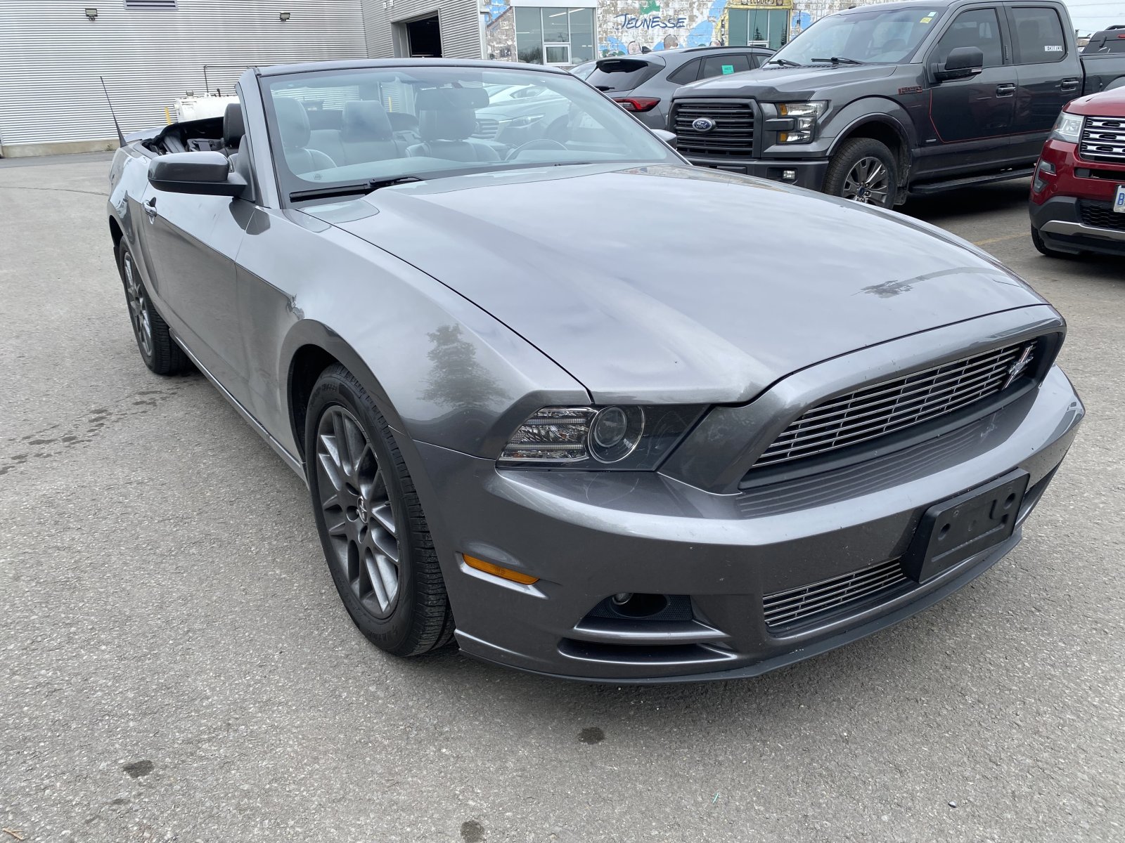 2014 Ford Mustang V6 Premium (26280B) Main Image