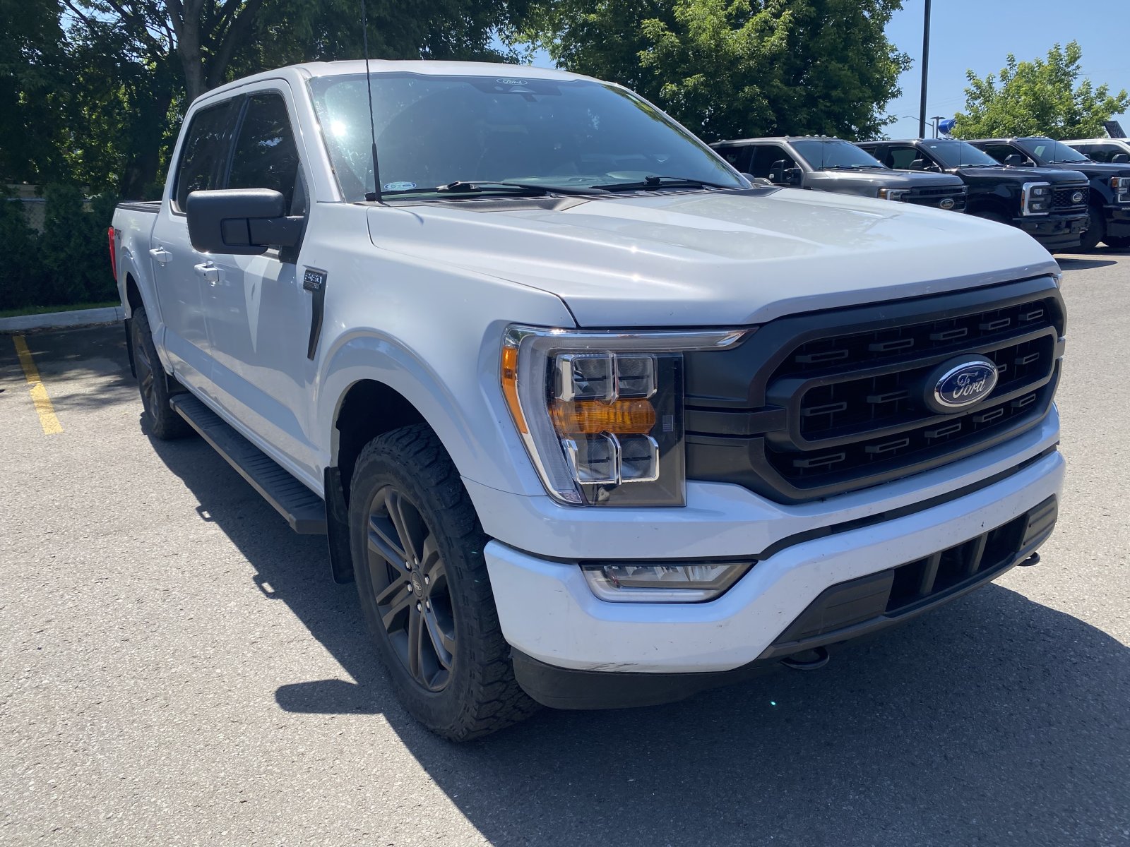 2022 Ford F-150 XLT (26360A) Main Image