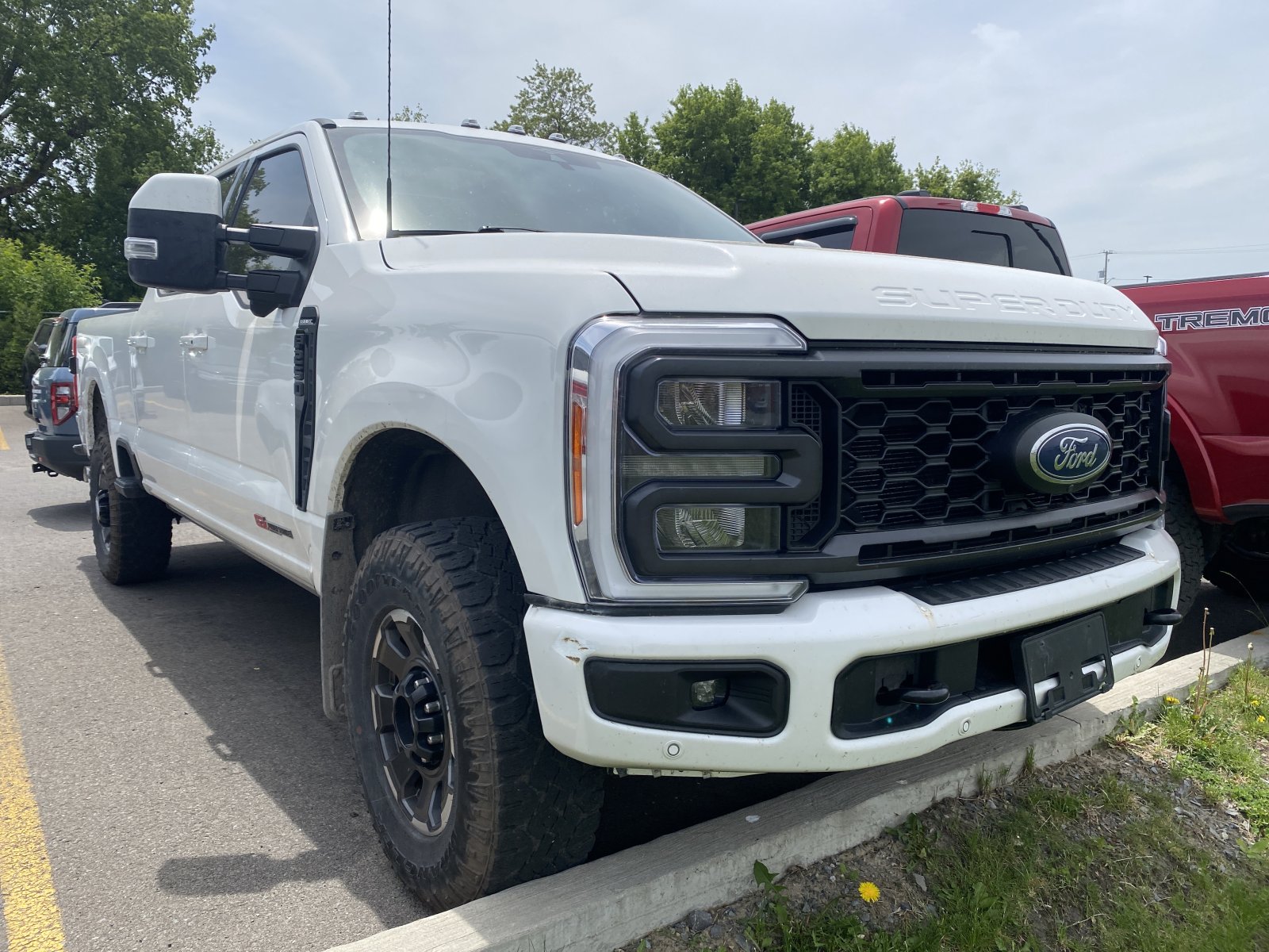 2023 Ford Super Duty F-250 SRW XL 4WD Crew Cab 6.75' Box (26341A) Main Image