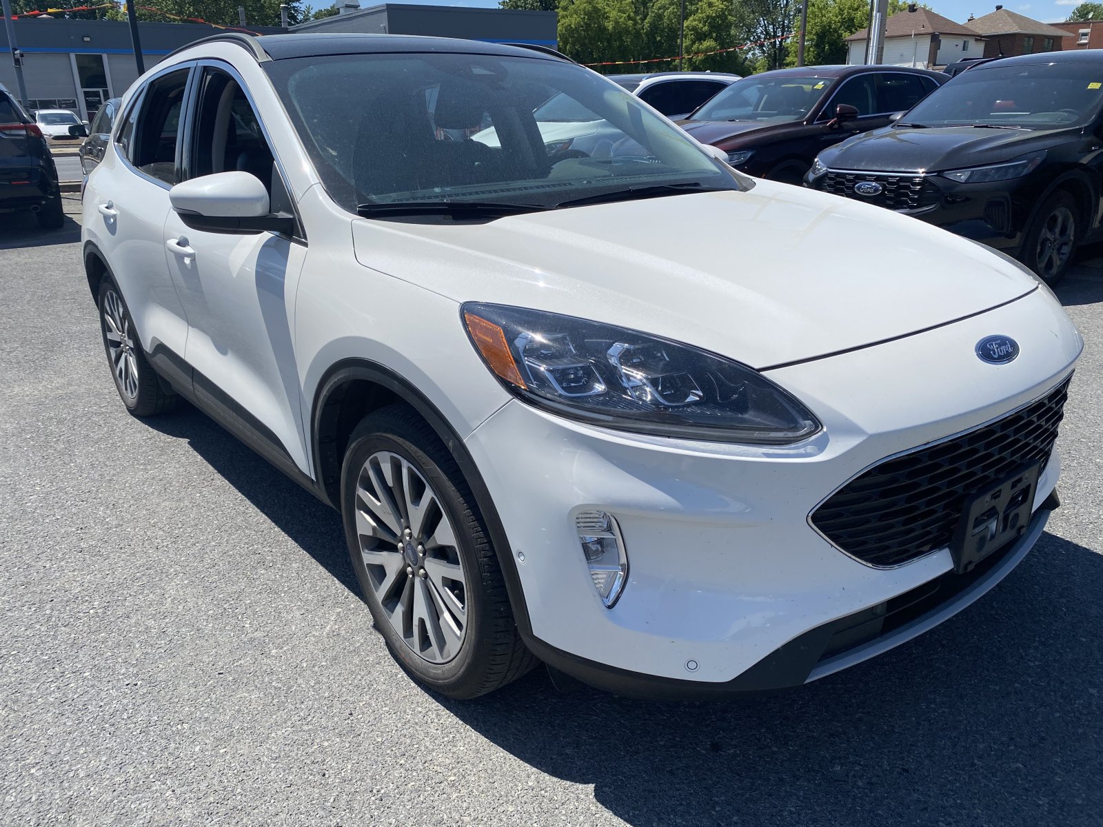 2020 Ford Escape Titanium Hybrid (25209A) Main Image