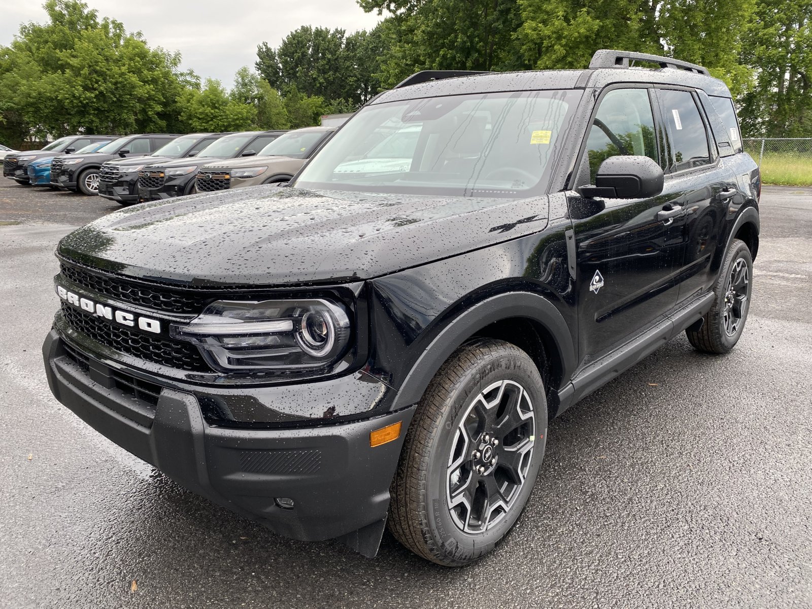 2026 Ford Bronco Sport Outer Banks (26401) Main Image
