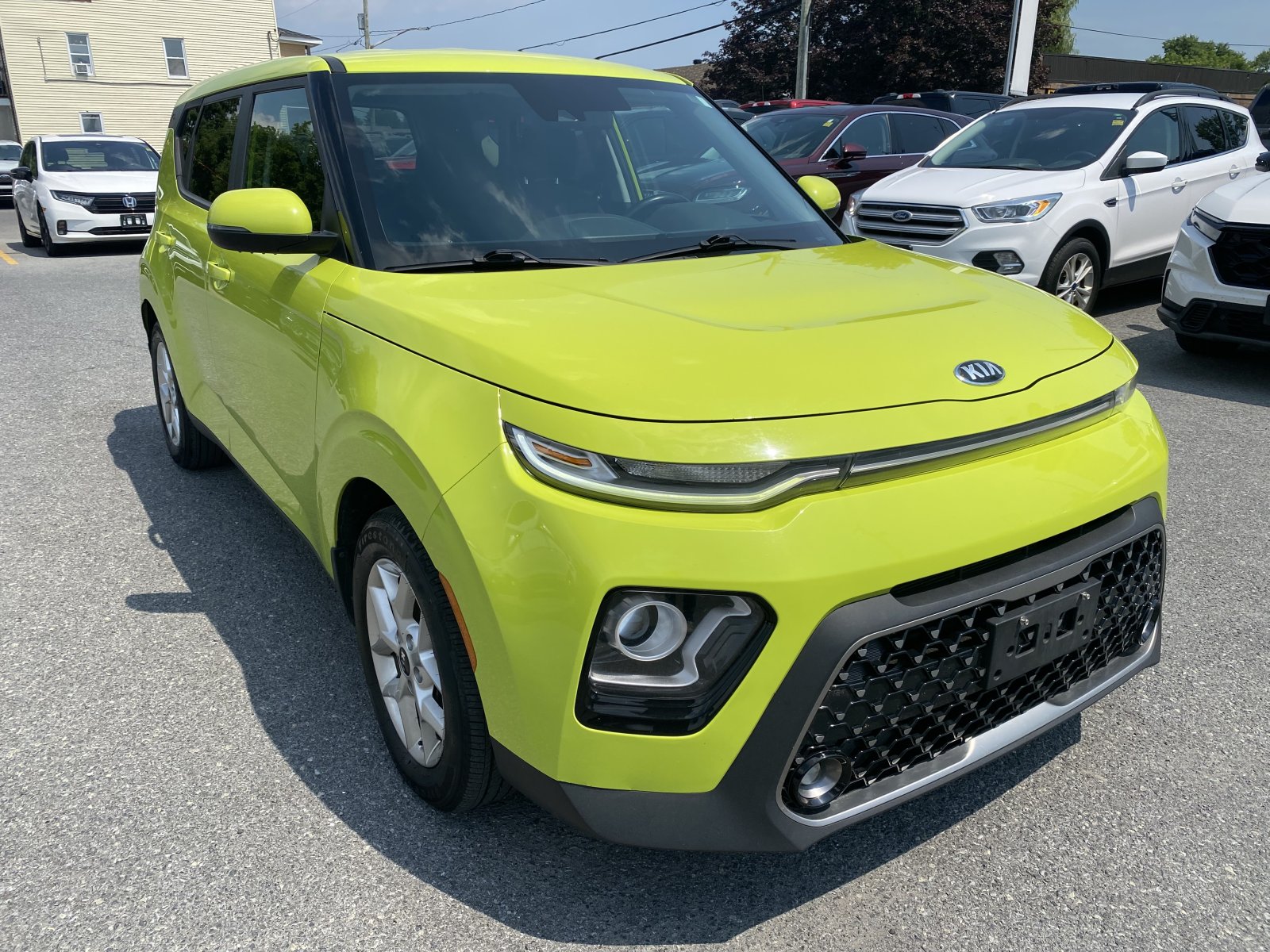 2020 Kia Soul (25554B) Main Image