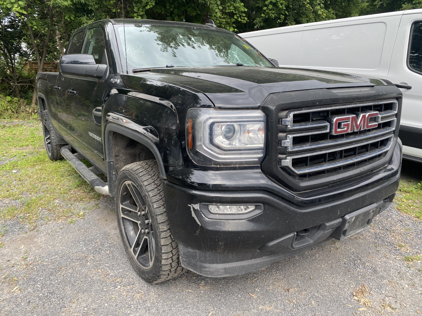 2019 GMC Sierra 1500 Limited SLE (26228B) Main Image