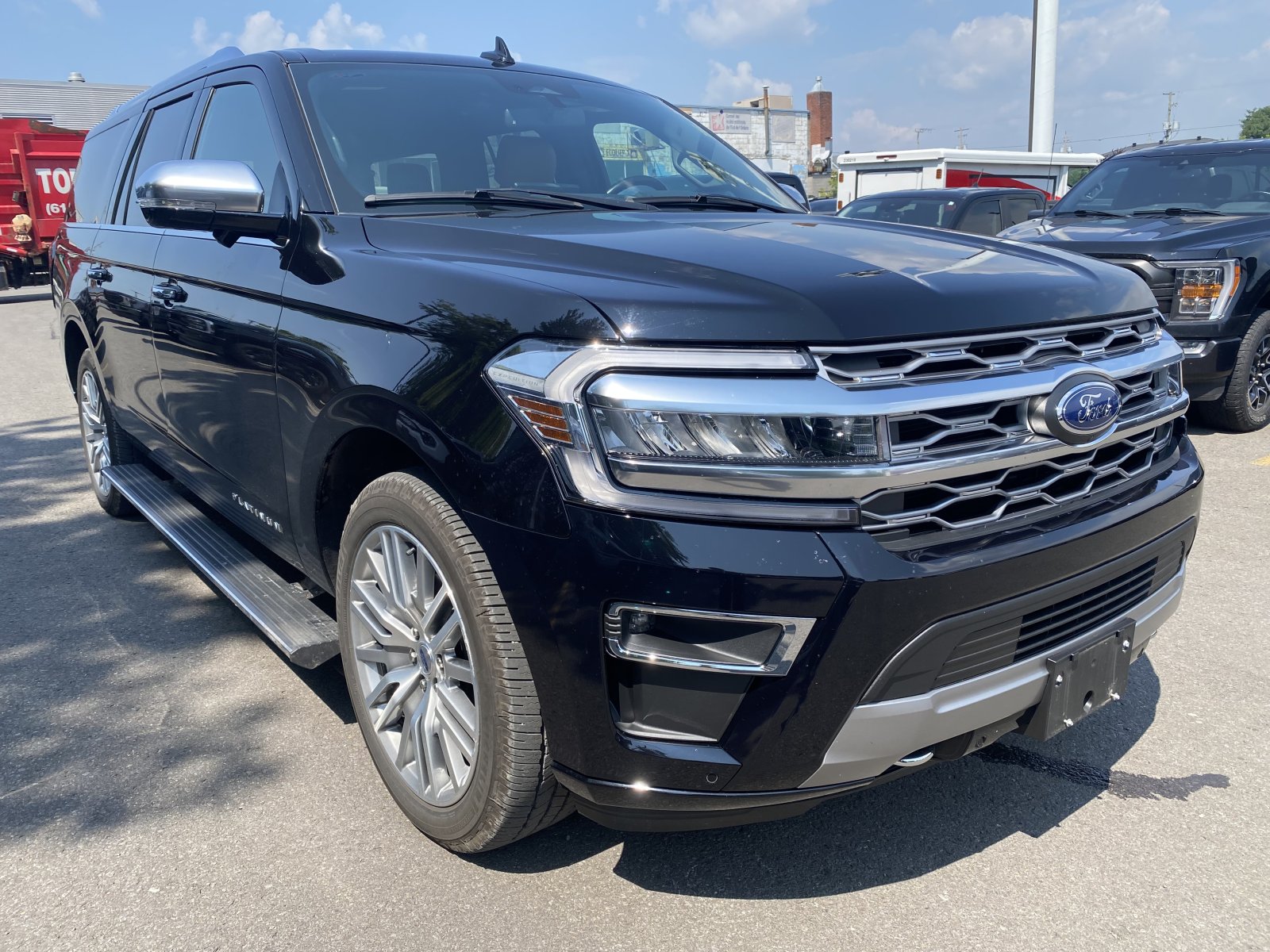 2023 Ford Expedition Platinum Max 4x4 (27001A) Main Image
