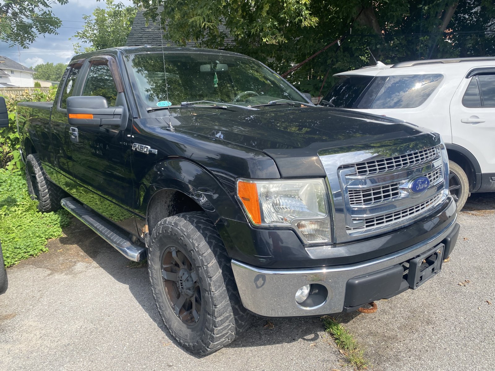 2014 Ford F-150 4WD SuperCab 145" XL (26431A) Main Image