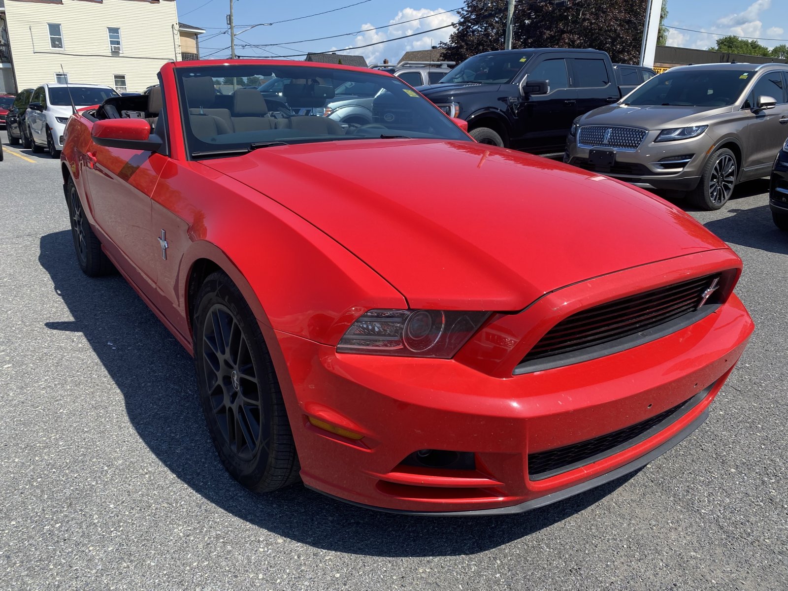 2013 Ford Mustang 2dr Conv V6 Premium (26089A) Main Image