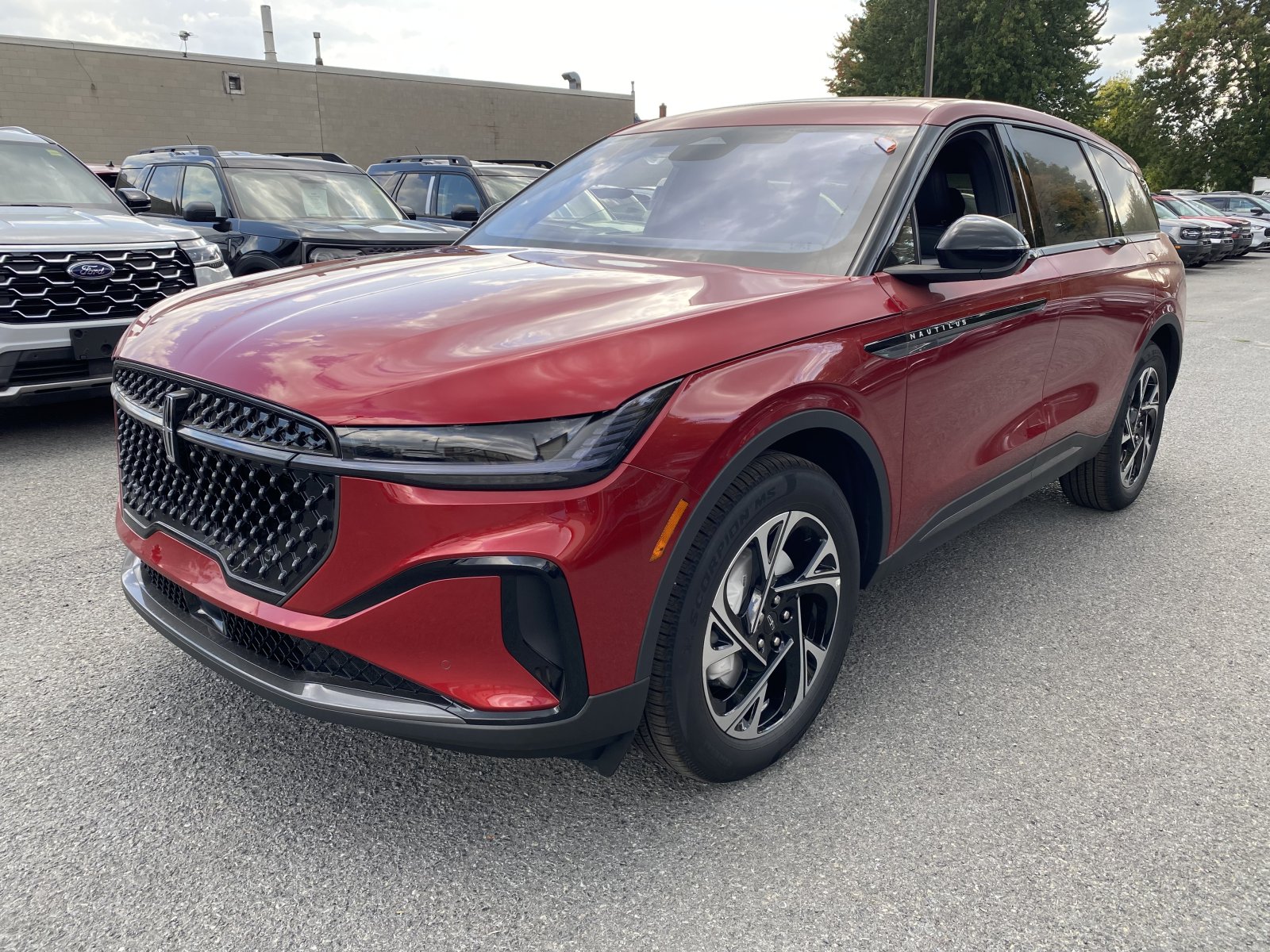 2025 Lincoln Nautilus Premiere (25689) Main Image