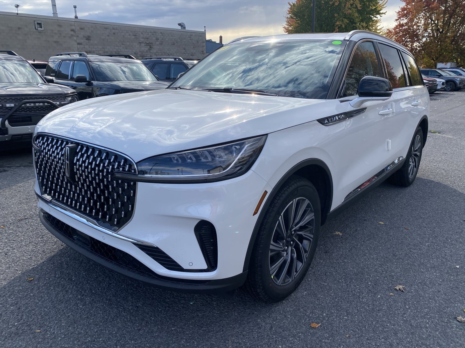 2026 Lincoln Aviator Premiere (26019) Main Image