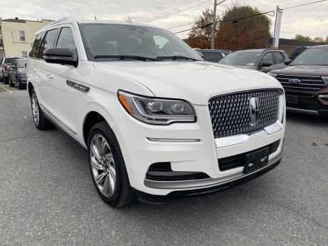 2022 Lincoln Navigator