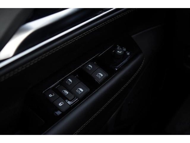 2024 Jeep Wagoneer L Series II Carbide photo 14