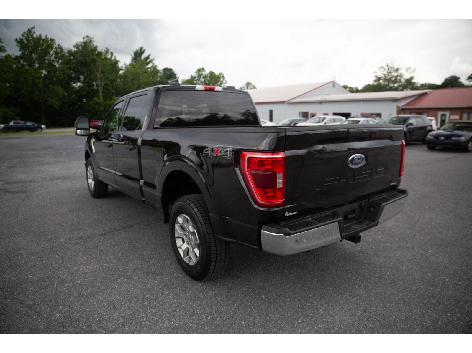 2022 Ford F-150 XLT photo 5