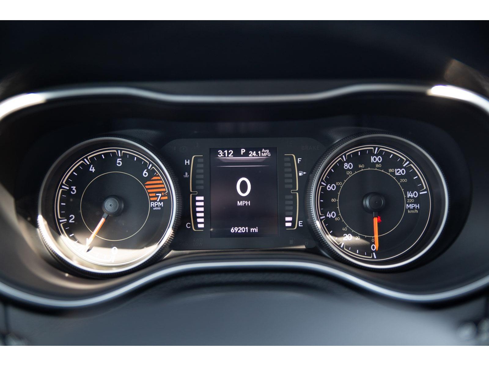 2020 Jeep Cherokee Latitude photo 12