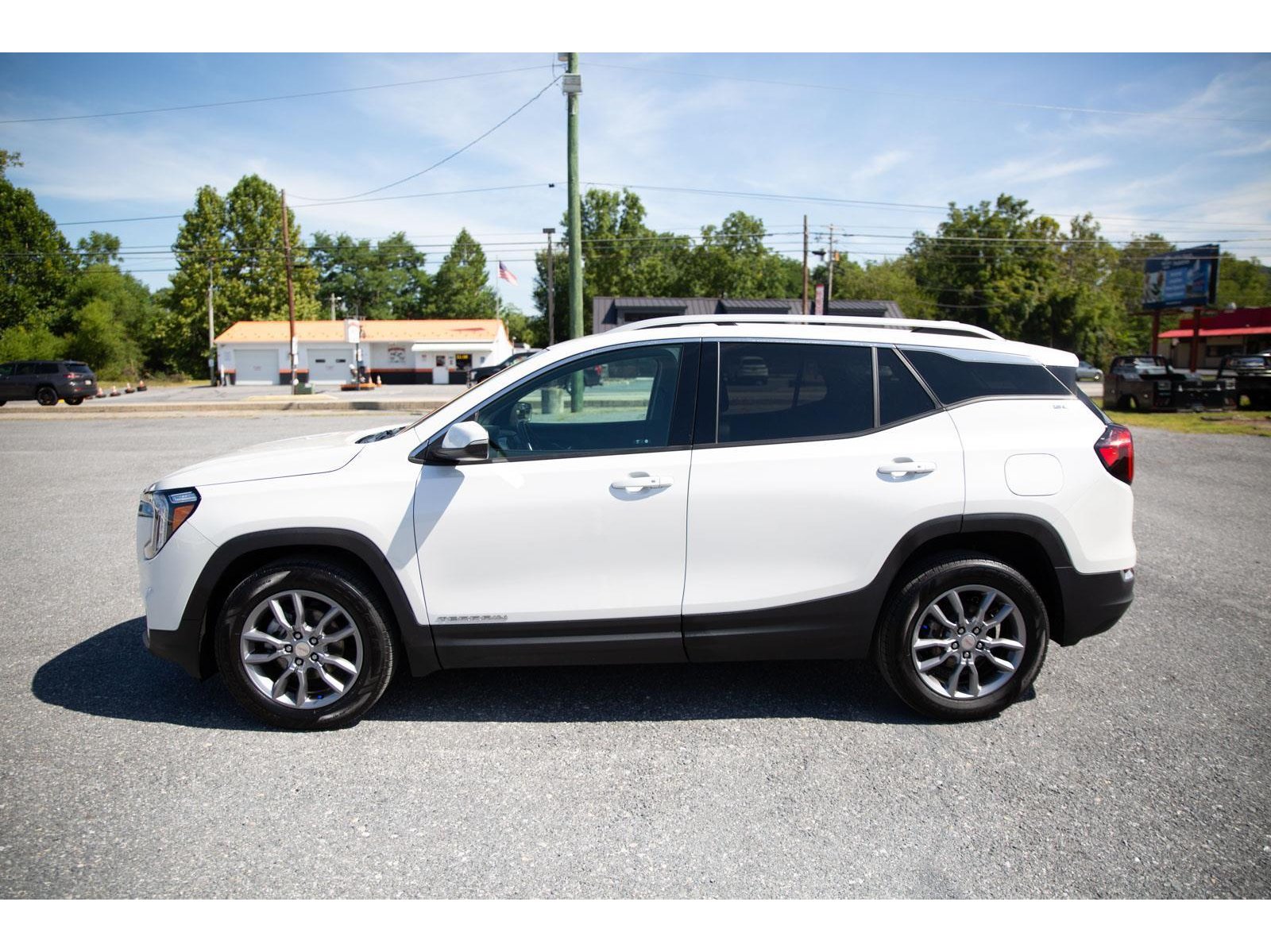2022 Gmc Terrain SLT photo 3