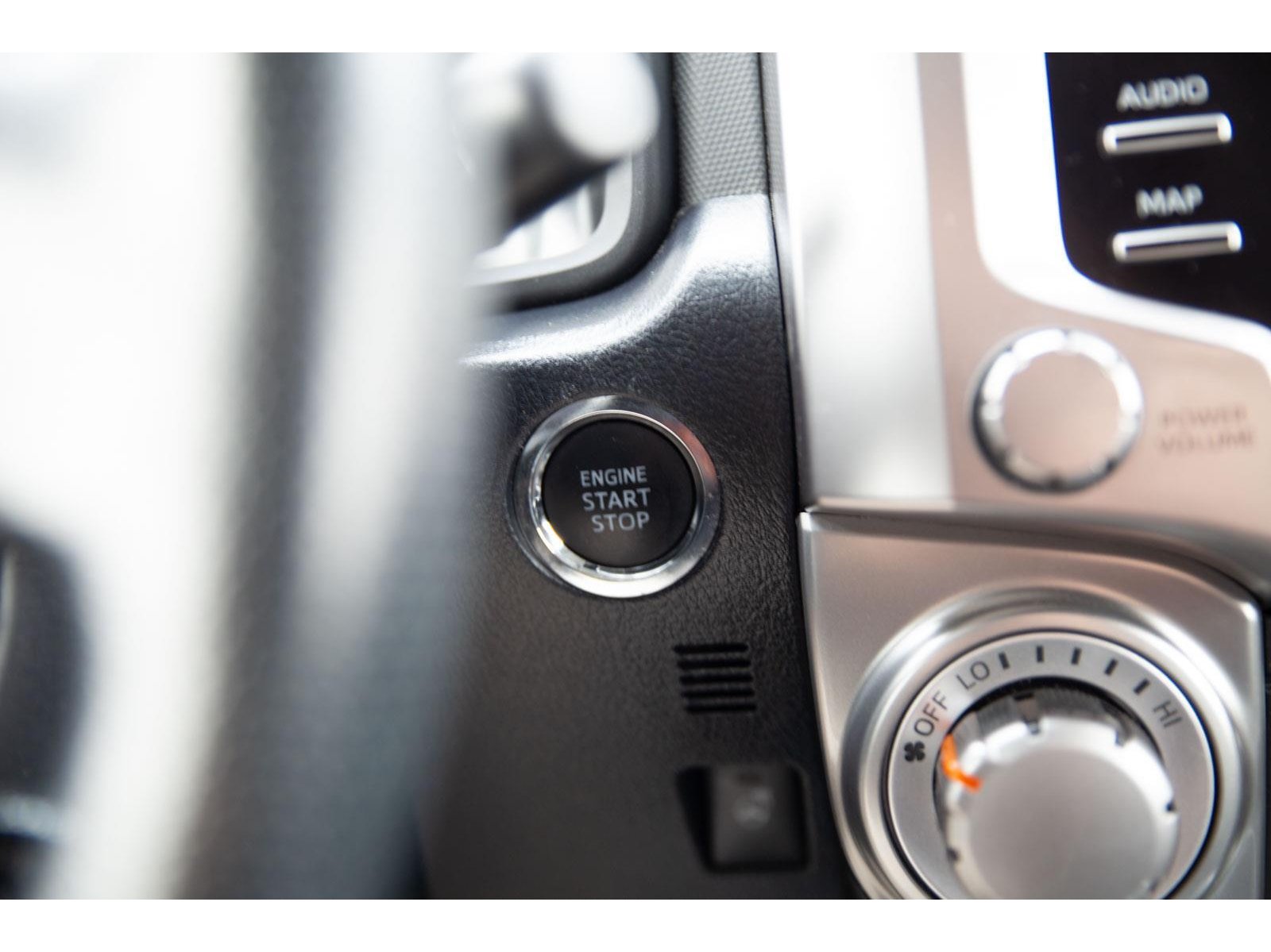 2024 Toyota 4Runner SR5 Premium photo 13