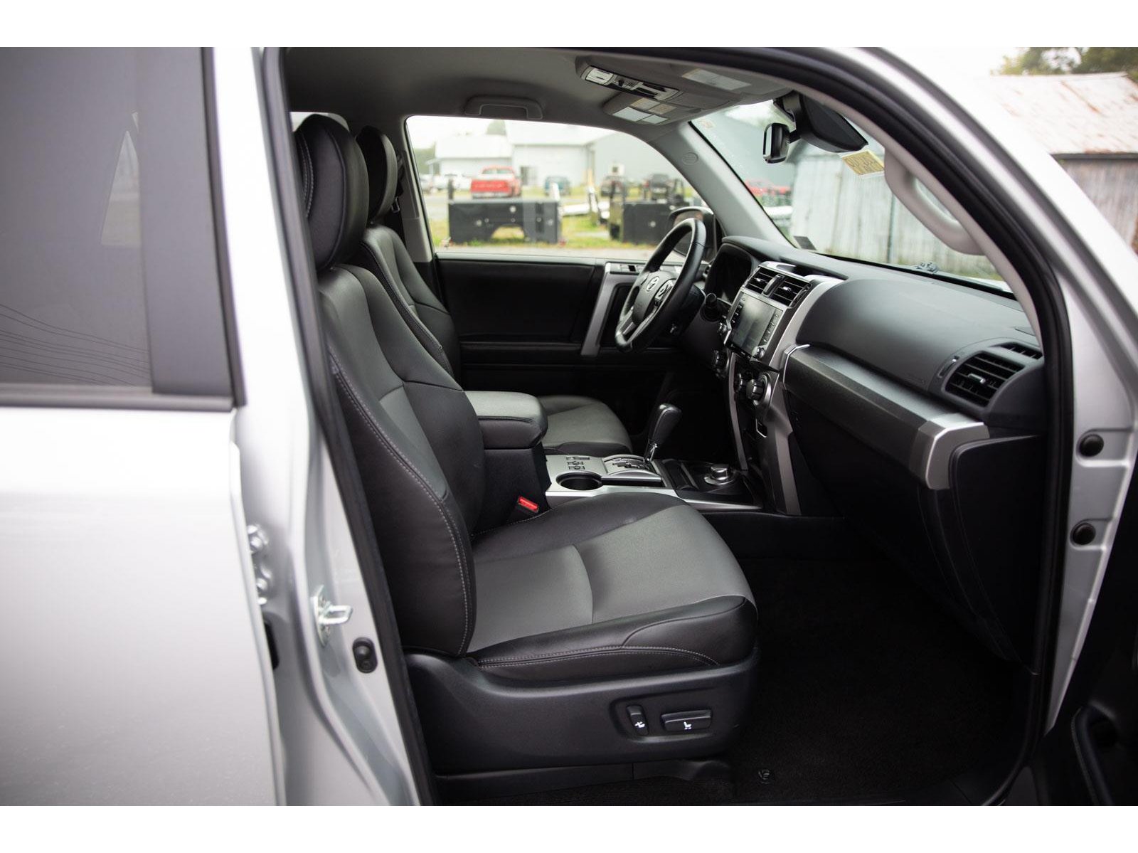 2024 Toyota 4Runner SR5 Premium photo 23