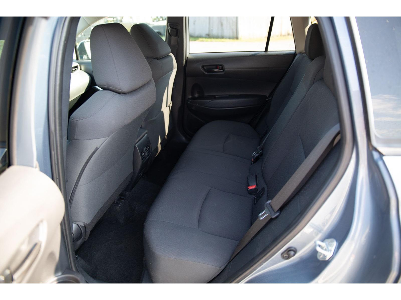 2024 Toyota Corolla Cross LE photo 20
