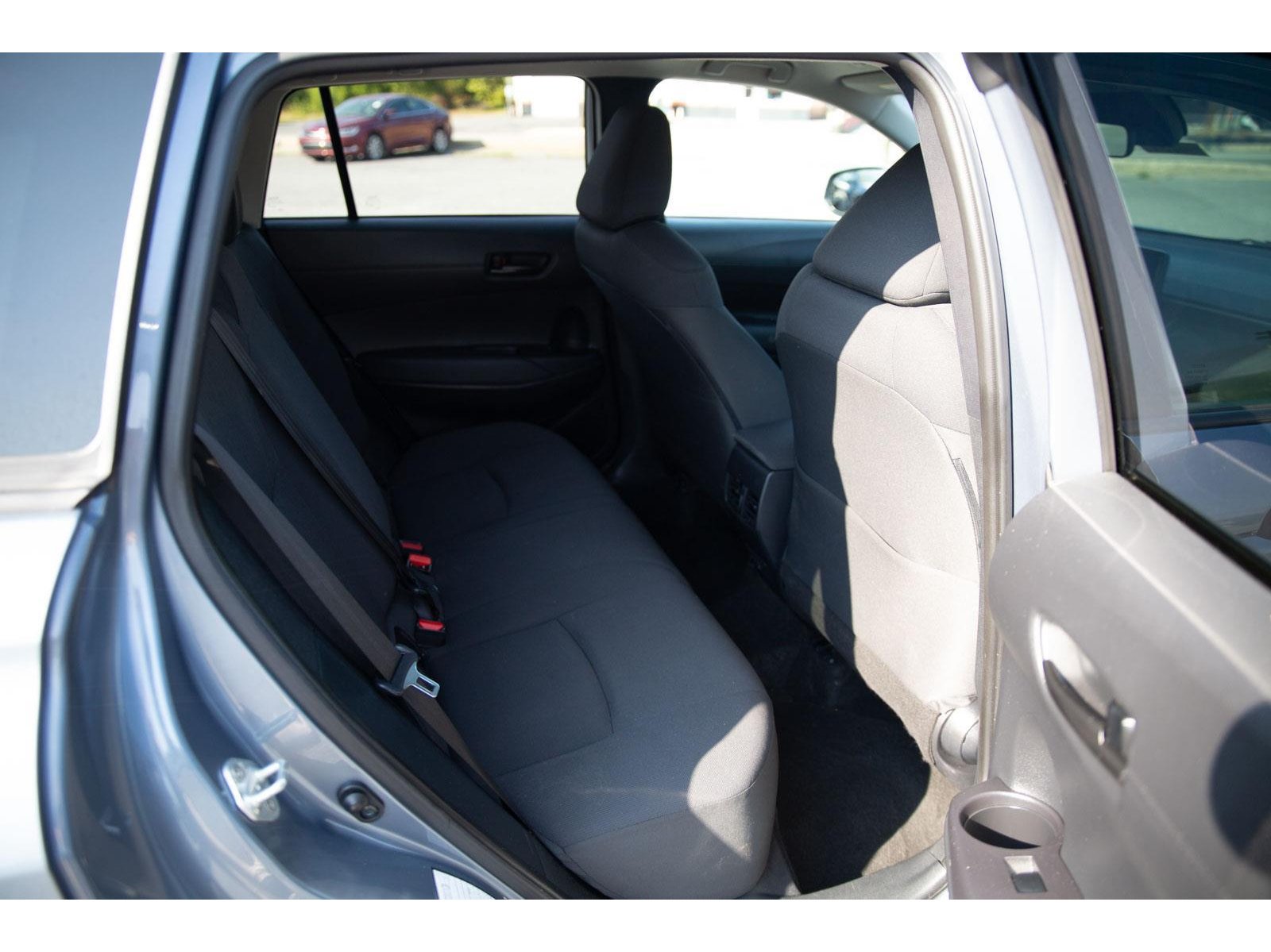 2024 Toyota Corolla Cross LE photo 22
