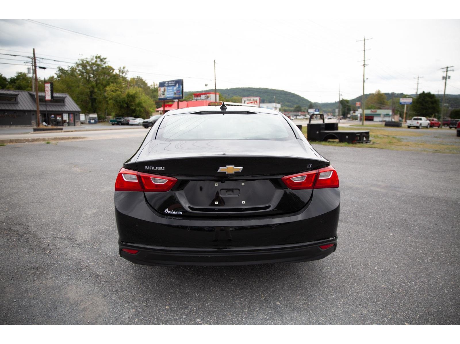 2024 Chevrolet Malibu 1LT photo 4