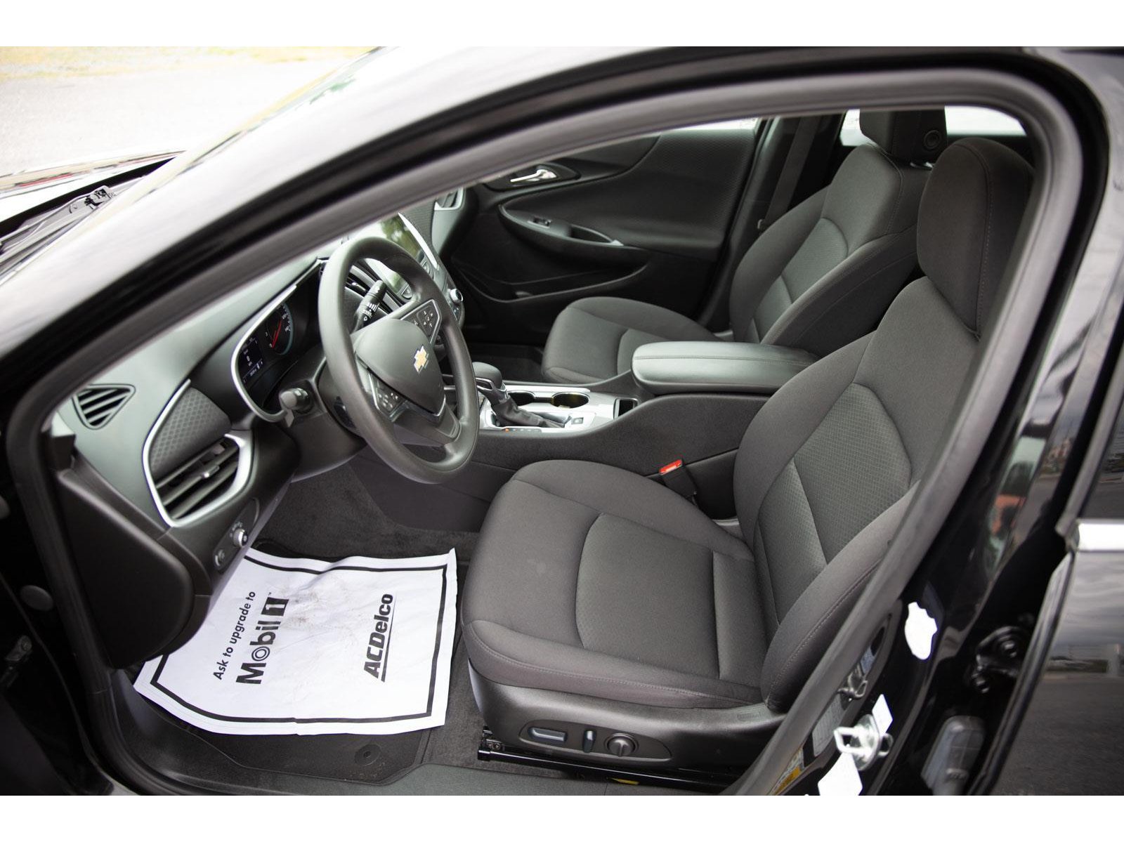 2024 Chevrolet Malibu 1LT photo 21