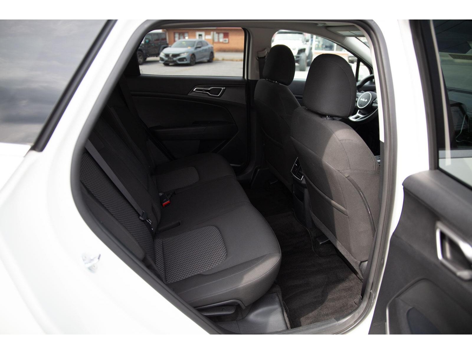 2024 Kia Sportage LX photo 20