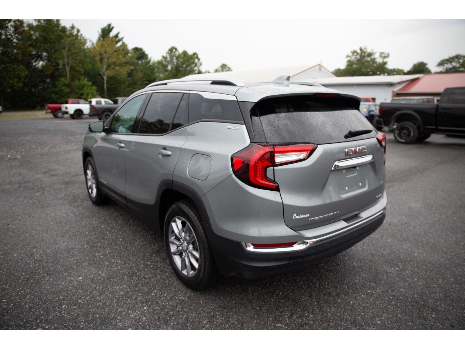 2024 Gmc Terrain SLT photo 4