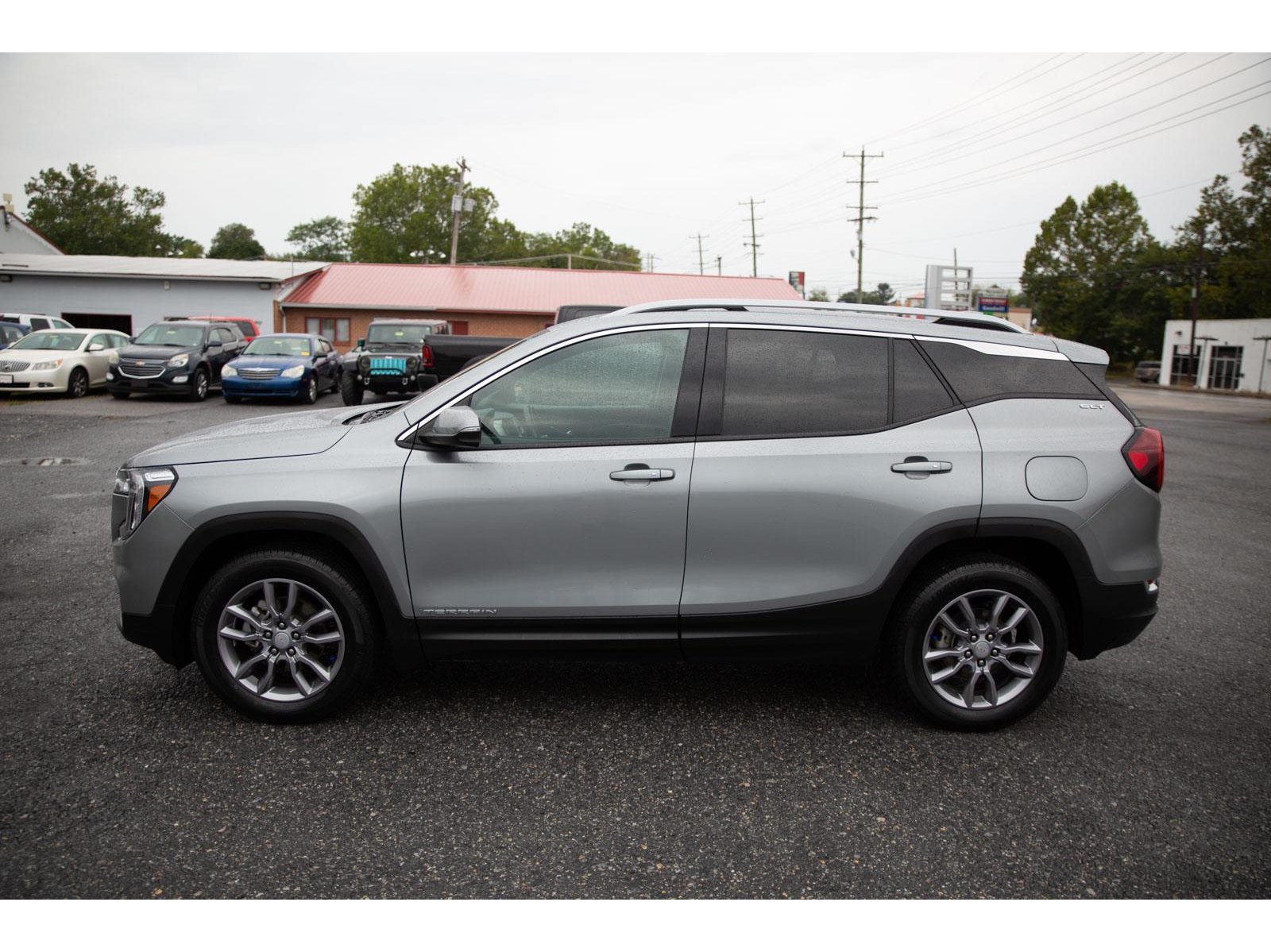 2024 Gmc Terrain SLT photo 5