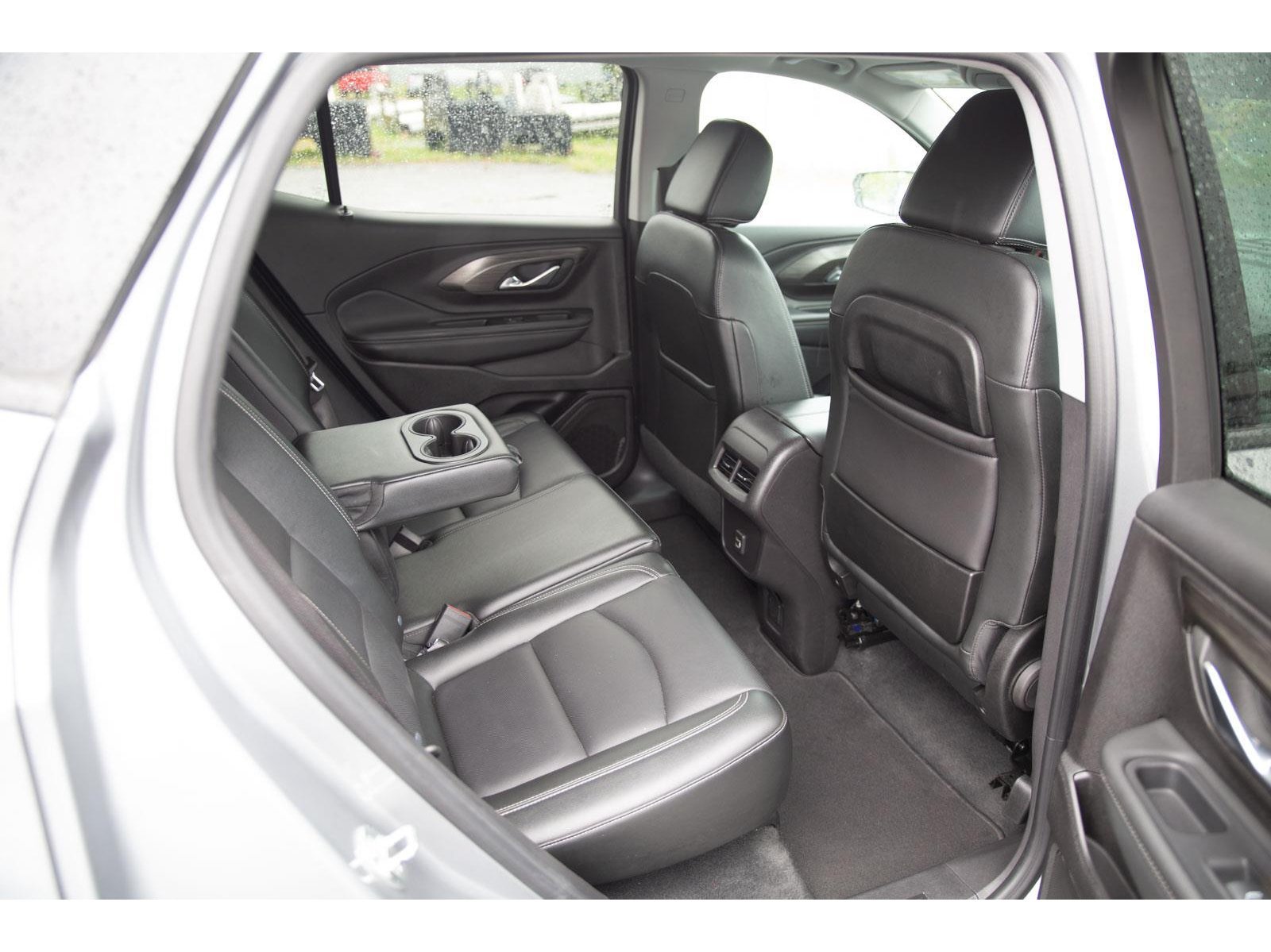 2024 Gmc Terrain SLT photo 23