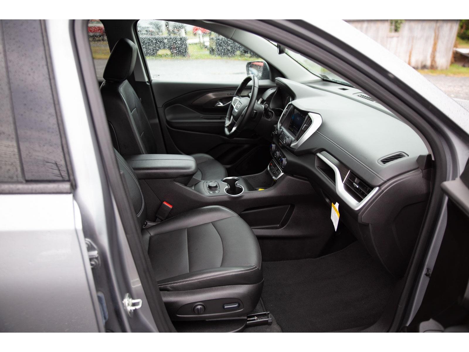 2024 Gmc Terrain SLT photo 24